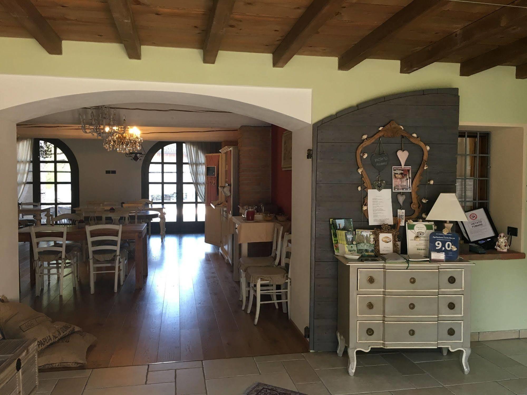 Agriturismo Corte Rocca San Giorgio di Mantova Buitenkant foto