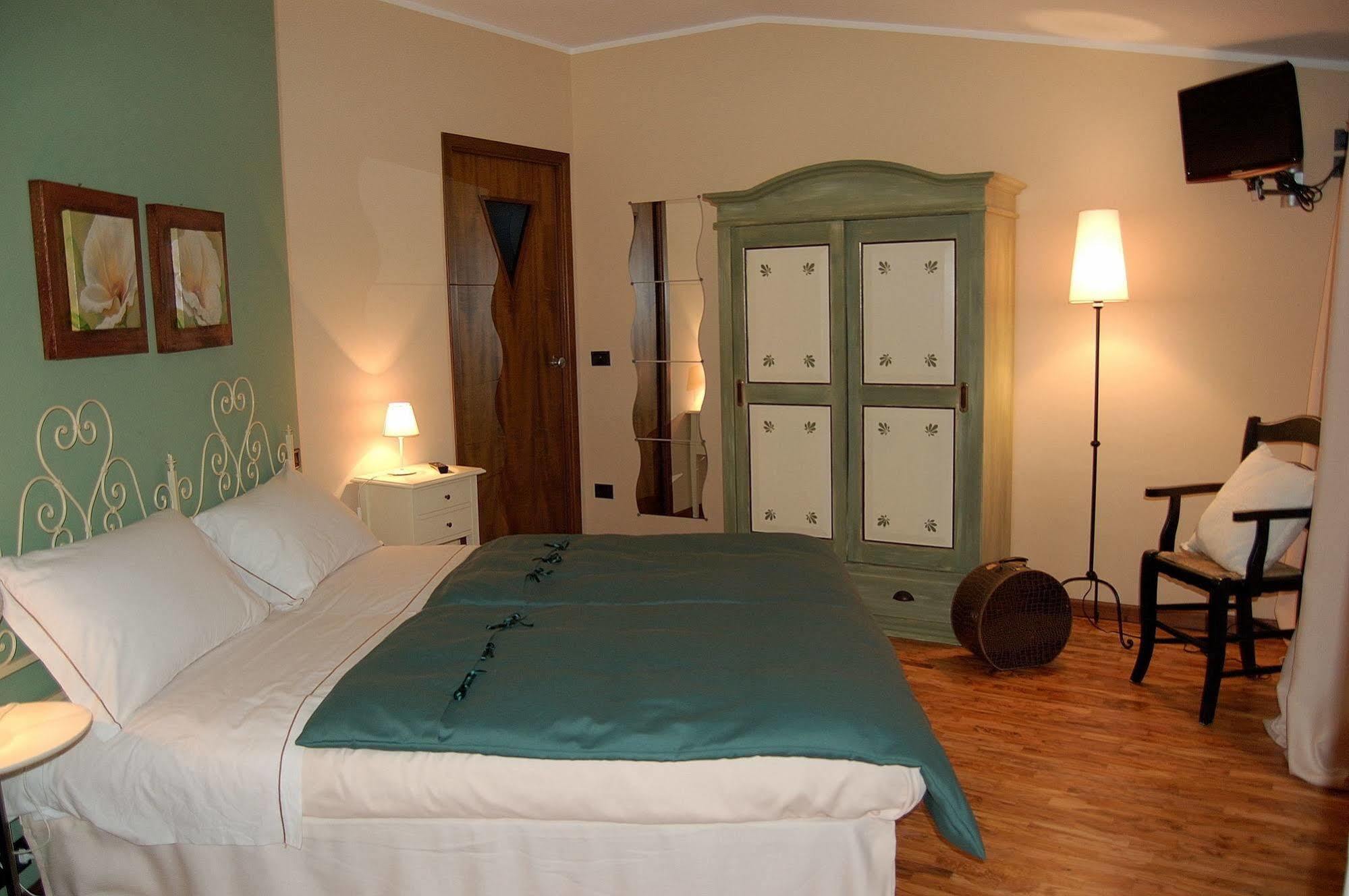 Agriturismo Corte Rocca San Giorgio di Mantova Buitenkant foto