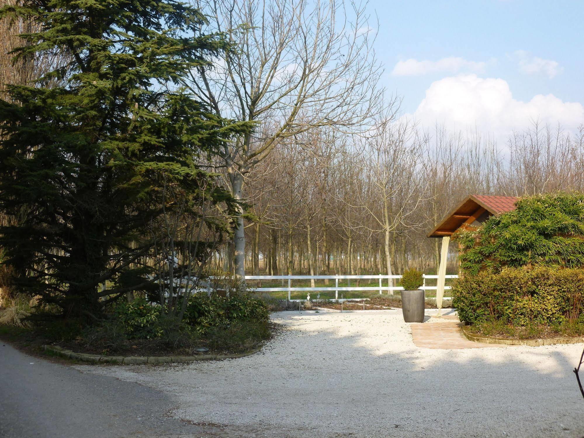 Agriturismo Corte Rocca San Giorgio di Mantova Buitenkant foto